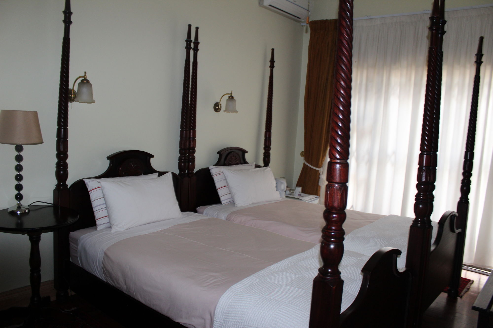 Mendelssohn Manor Guest House Randburg Ngoại thất bức ảnh